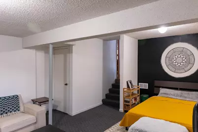 8047 Dupont Court N, Brooklyn Park, MN 55444 - Photo 11