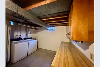 210 E Oakland Avenue, Luverne, MN 56156 - Photo 25