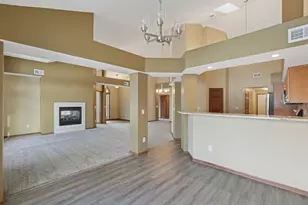 85 Deerwood Ct, Hudson, WI 54016 - Photo 9