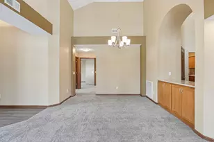 85 Deerwood Ct, Hudson, WI 54016 - Photo 13