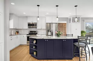 9845 Colorado Cir, Bloomington, MN 55438 - Photo 7