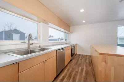 712 NW 8th Avenue, Grand Rapids, MN 55744 - Photo 7