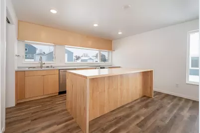 712 NW 8th Avenue, Grand Rapids, MN 55744 - Photo 5