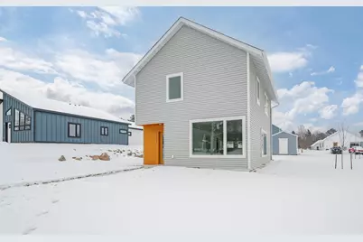 712 NW 8th Avenue, Grand Rapids, MN 55744 - Photo 21