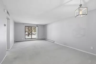 2670 Oxford Street N #202, Roseville, MN 55113 - Photo 3