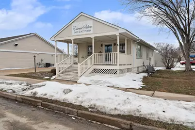 1106 1st Avenue SW, Austin, MN 55912 - Photo 3