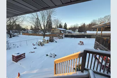 2328 N Hillcrest Parkway, Altoona, WI 54720 - Photo 15