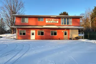 2328 N Hillcrest Pkwy, Altoona, WI 54720 - Photo 1