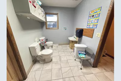 2328 N Hillcrest Parkway, Altoona, WI 54720 - Photo 23