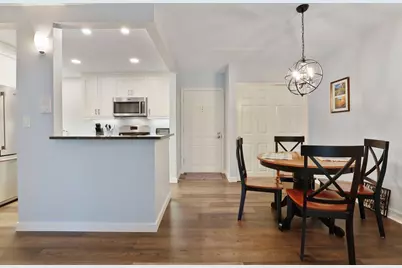 6730 Vernon Avenue S #105, Edina, MN 55436 - Photo 3