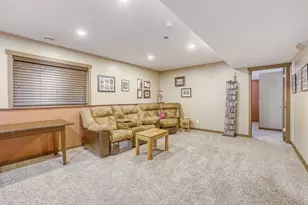 1405 Overlook Ct, Elko New Market, MN 55054 - Photo 11