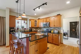 1405 Overlook Ct, Elko New Market, MN 55054 - Photo 5