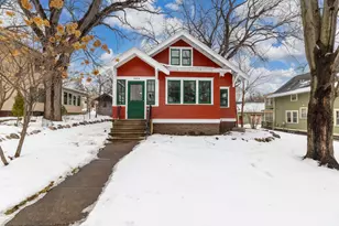 1464 Chelmsford St, Saint Paul, MN 55108 - Photo 1