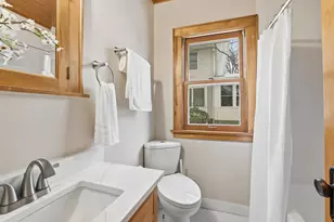 1464 Chelmsford St, Saint Paul, MN 55108 - Photo 17