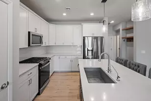 2422 N Blossom Cir, Orono, MN 55356 - Photo 15