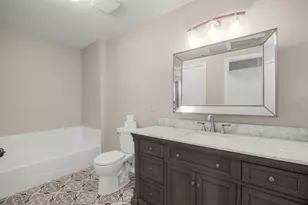 861 Sunrise Dr, Woodbury, MN 55125 - Photo 13