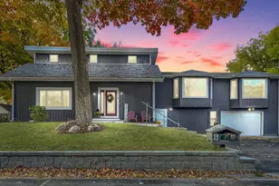 1649 Gull Ln, Mound, MN 55364 - Photo 1