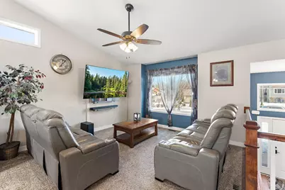 12012 Mayview Curve, Lindstrom, MN 55045 - Photo 13