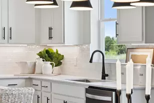 12595 Erskin St NE, Blaine, MN 55449 - Photo 15