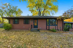 10517 Quebec Ave N, Brooklyn Park, MN 55445 - Photo 3