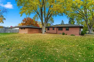 10517 Quebec Ave N, Brooklyn Park, MN 55445 - Photo 15