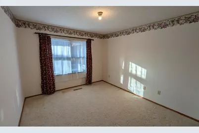 1200 18th Avenue NW #118, Austin, MN 55912 - Photo 11