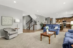 18994 Huxley Ave, Lakeville, MN 55044 - Photo 7