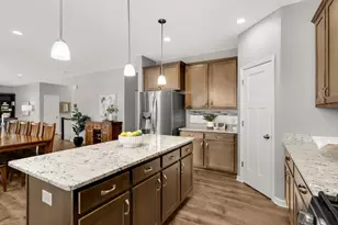 18994 Huxley Ave, Lakeville, MN 55044 - Photo 15