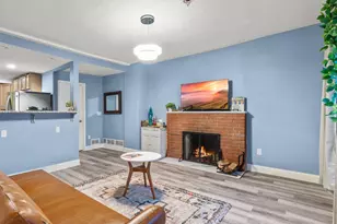 722 Newton Ave N, Minneapolis, MN 55411 - Photo 3