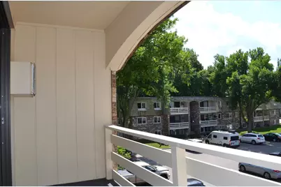 4387 Wilshire Boulevard #307, Mound, MN 55364 - Photo 7