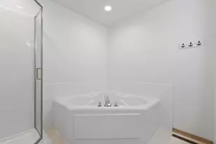 1887 Wildflower Ct, Shoreview, MN 55126 - Photo 21