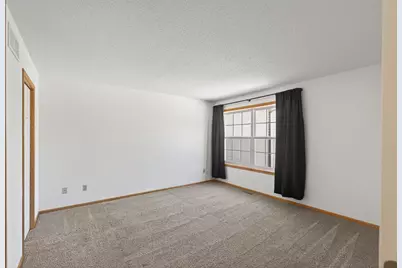 1887 Wildflower Court, Shoreview, MN 55126 - Photo 15