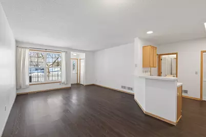 1887 Wildflower Court, Shoreview, MN 55126 - Photo 9