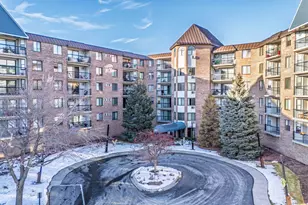 2601 Kenzie Terrace, Saint Anthony, MN 55418 - Photo 3