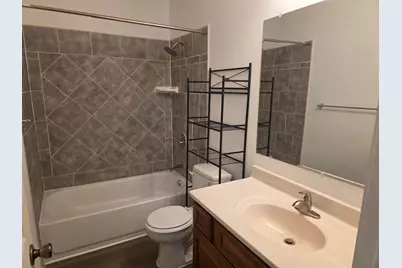 729 W Fountain Street, Albert Lea, MN 56007 - Photo 3