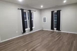 729 W Fountain St, Albert Lea, MN 56007 - Photo 9