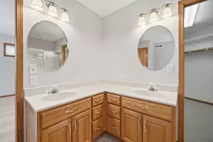 600 Lyman Blvd, Chanhassen, MN 55317 - Photo 19