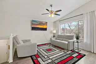 748 Kirche Hill Dr, Carver, MN 55315 - Photo 9