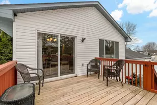 748 Kirche Hill Dr, Carver, MN 55315 - Photo 17