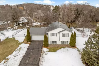 748 Kirche Hill Drive, Carver, MN 55315 - Photo 3