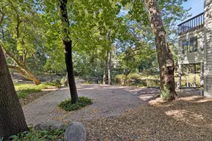 1312 Summit Oaks Dr, Burnsville, MN 55337 - Photo 37