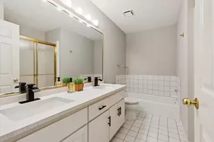 1312 Summit Oaks Dr, Burnsville, MN 55337 - Photo 27