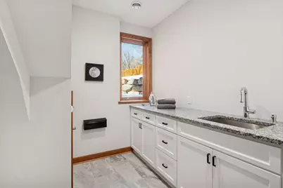 5517 Dickson Road, Minnetonka, MN 55345 - Photo 41