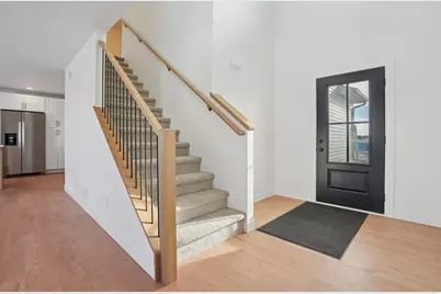 2420 38 Avenue S, Moorhead, MN 56560 - Photo 3