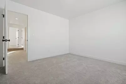 2420 38 Avenue S, Moorhead, MN 56560 - Photo 11