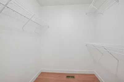 2420 38 Avenue S, Moorhead, MN 56560 - Photo 13