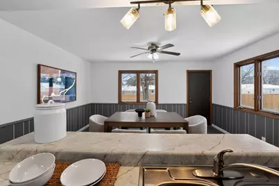 8515 Wentworth Avenue S, Bloomington, MN 55420 - Photo 13