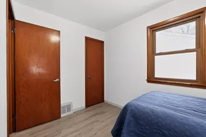 8515 Wentworth Avenue S, Bloomington, MN 55420 - Photo 21