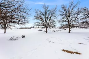 2710 18th St S, Moorhead, MN 56560 - Photo 3