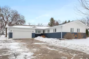 2710 18th St S, Moorhead, MN 56560 - Photo 1